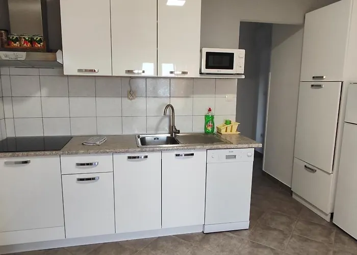 Bicanic And 3* Crikvenica